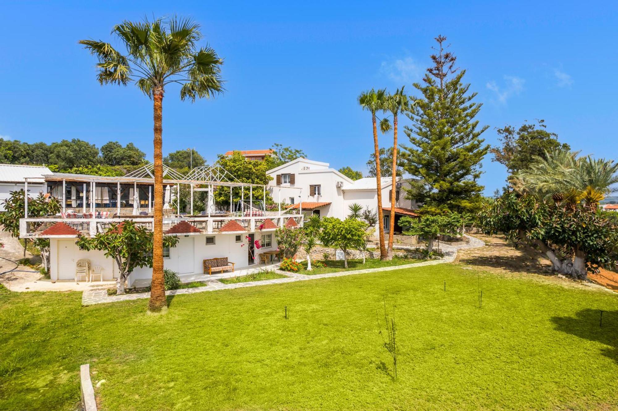 Rose Of Crete Aparthotel Platanés Exterior foto